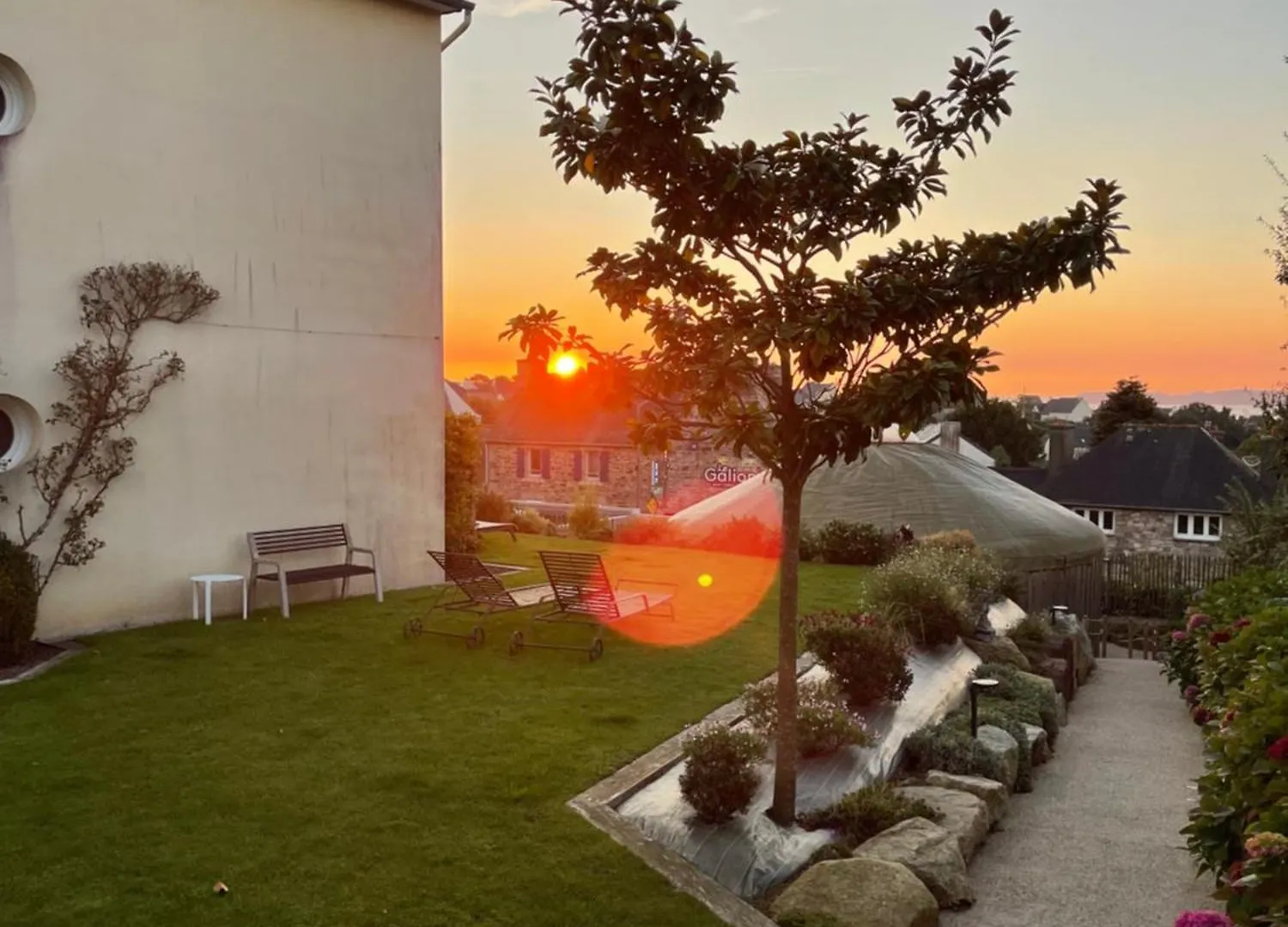 Hotel Les Agapanthes Ploubazlanec 3*,